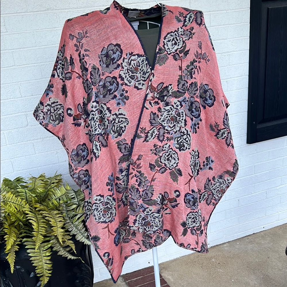Chico's Pink and Navy Floral Tunic Kimono Wrap Reversible